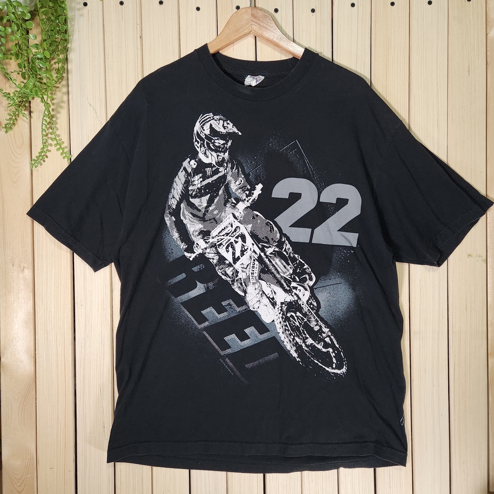 Men's Tee Black Graphic with Motorcycle Design Size XL 22 Reed.